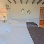 Le Moutat-l'etable Nyaraló *