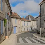 Le Moutat-l'etable Nyaraló