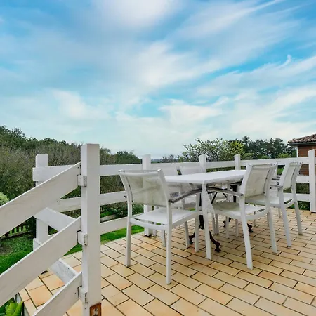 Le Moutat-l'etable * Allemans