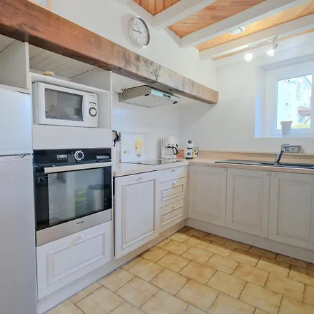 Le Moutat-l'etable Allemans