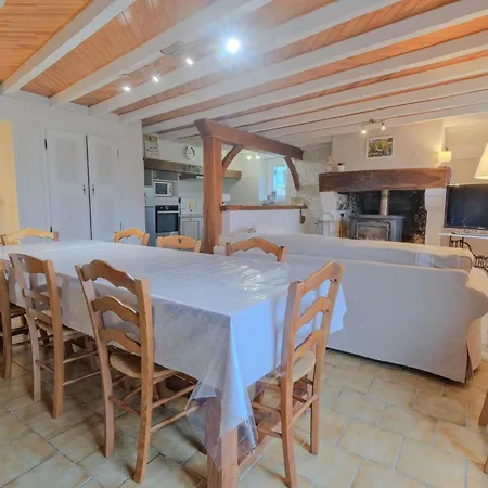 Le Moutat-l'etable Дом отдыха