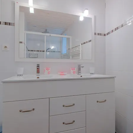 Le Moutat-l'etable Дом отдыха Allemans