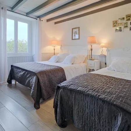 Le Moutat-l'etable *