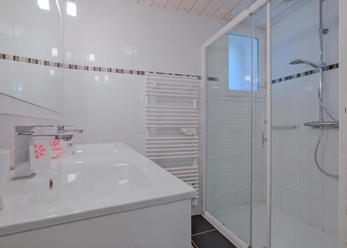 Le Moutat-l'etable Allemans