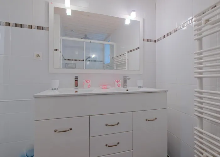 Le Moutat-l'etable Сasa de vacaciones Allemans